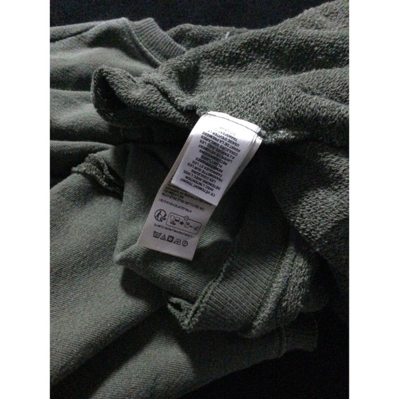 We The Free Distressed Sweatshirt Green Raw Hem Long Sleeve Casual Women Sz M - Picture 13 of 14